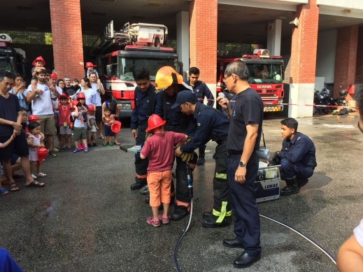 Malaisie - Singapour - Matinée chez les pompiers